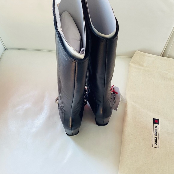 Zara Long Black Leather Wedge Silver Metal Chain Boots SZ 6 - Picture 12 of 14